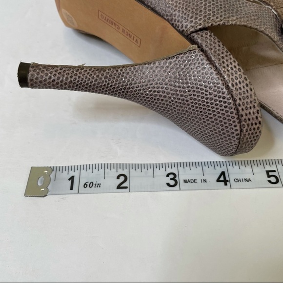 Vince Camuto heeled peep toe shoes sz 6 - Picture 10 of 12